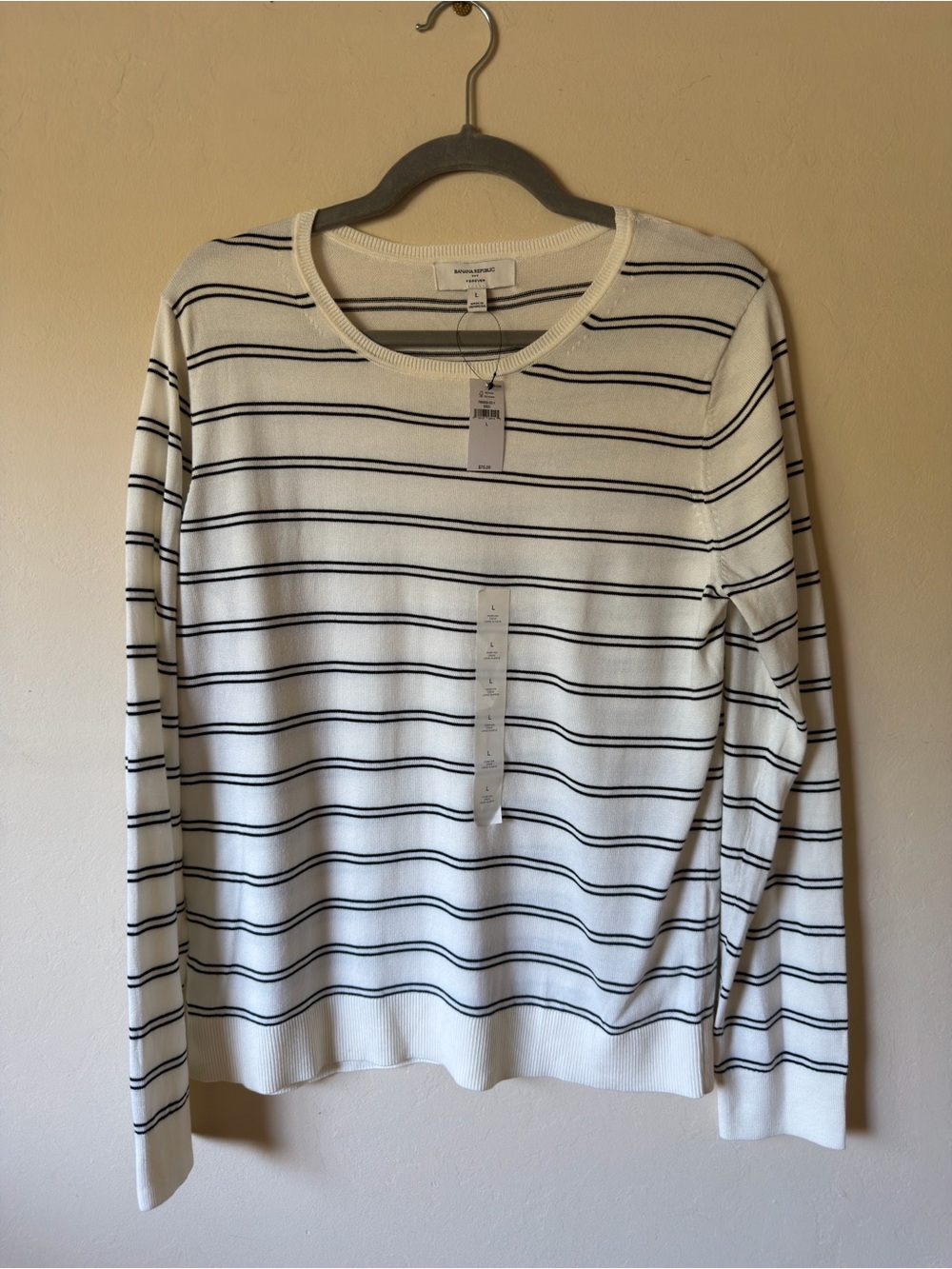 NWT Banana Republic Striped Crewneck Sweater - White with Black Stripes
